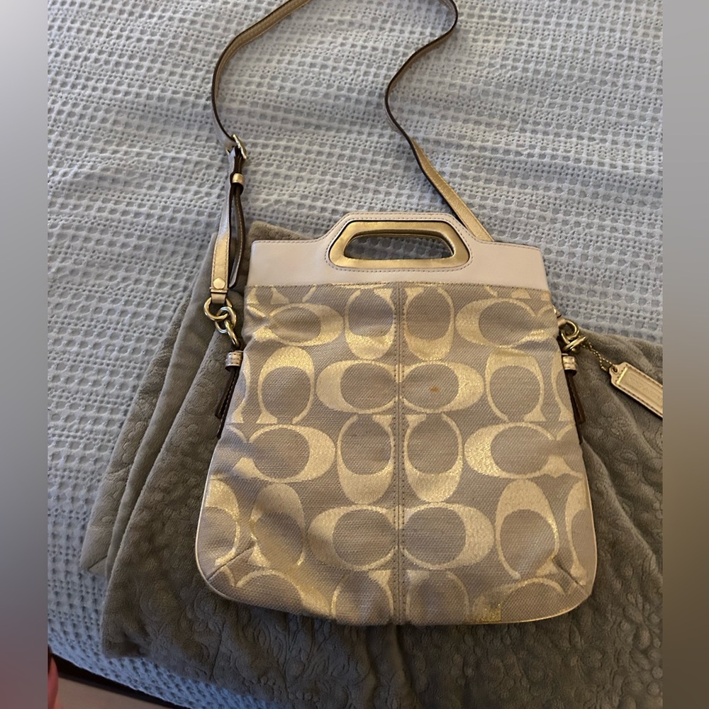 Vintage Coach Signature shoulder bag